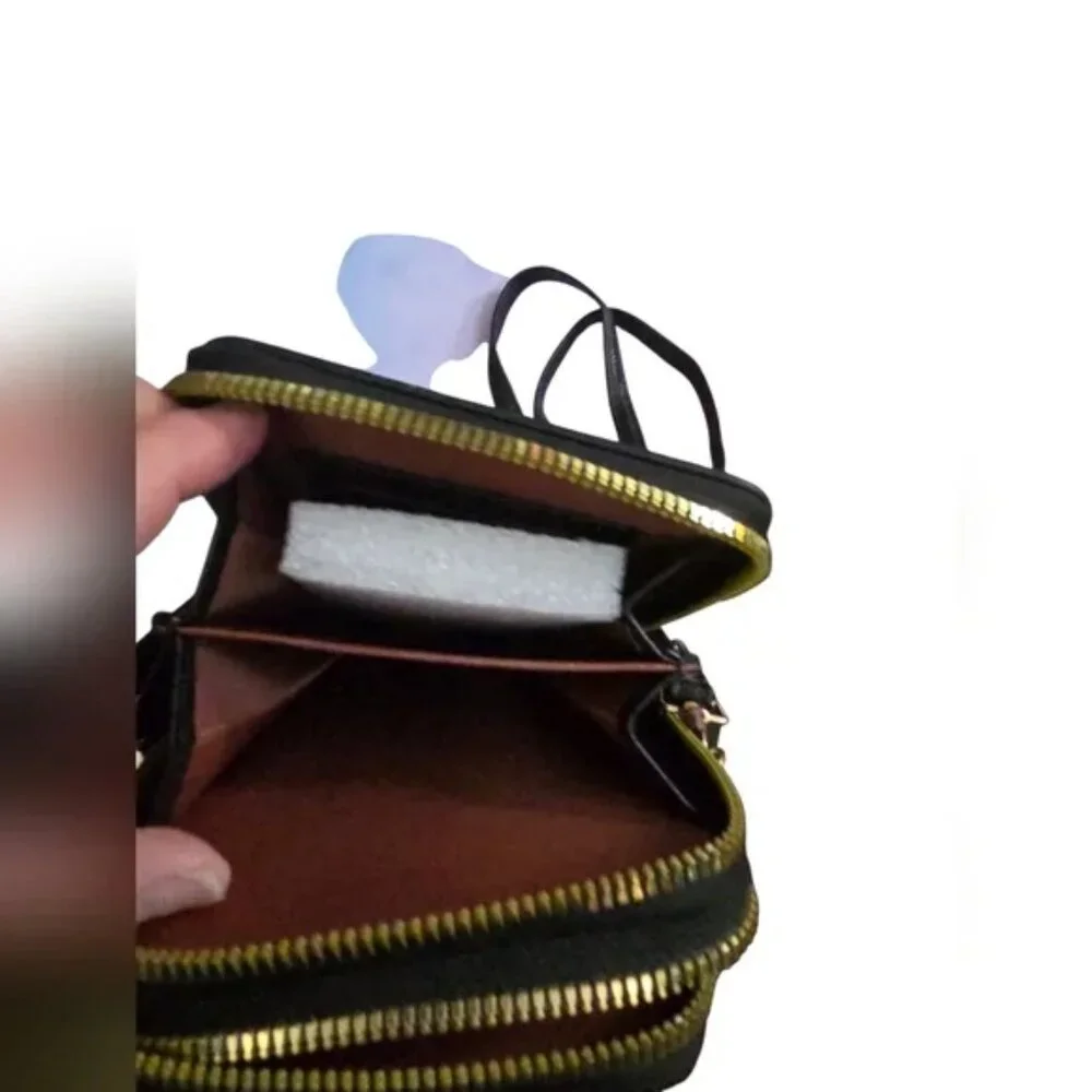 Black Crossbody Bag with Bow Accent NWT - Picture 3 of 4